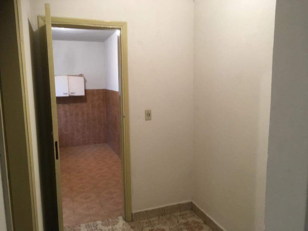 Casa à venda, 2 quartos, 1 vaga, no bairro Centro em Piracicaba - SP