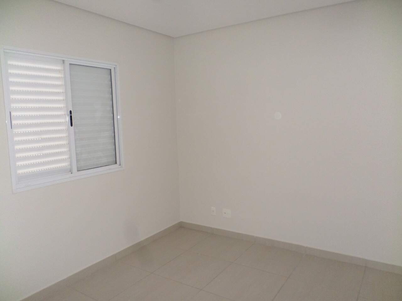 Apartamento à venda no Torres do Jardim I, 2 quartos, sendo 1 suíte, 1 vaga, no bairro Nova América em Piracicaba - SP