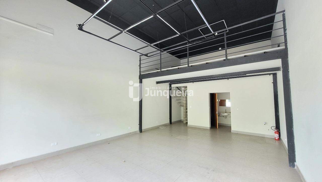 Salão para alugar, 2 vagas, no bairro São Dimas em Piracicaba - SP