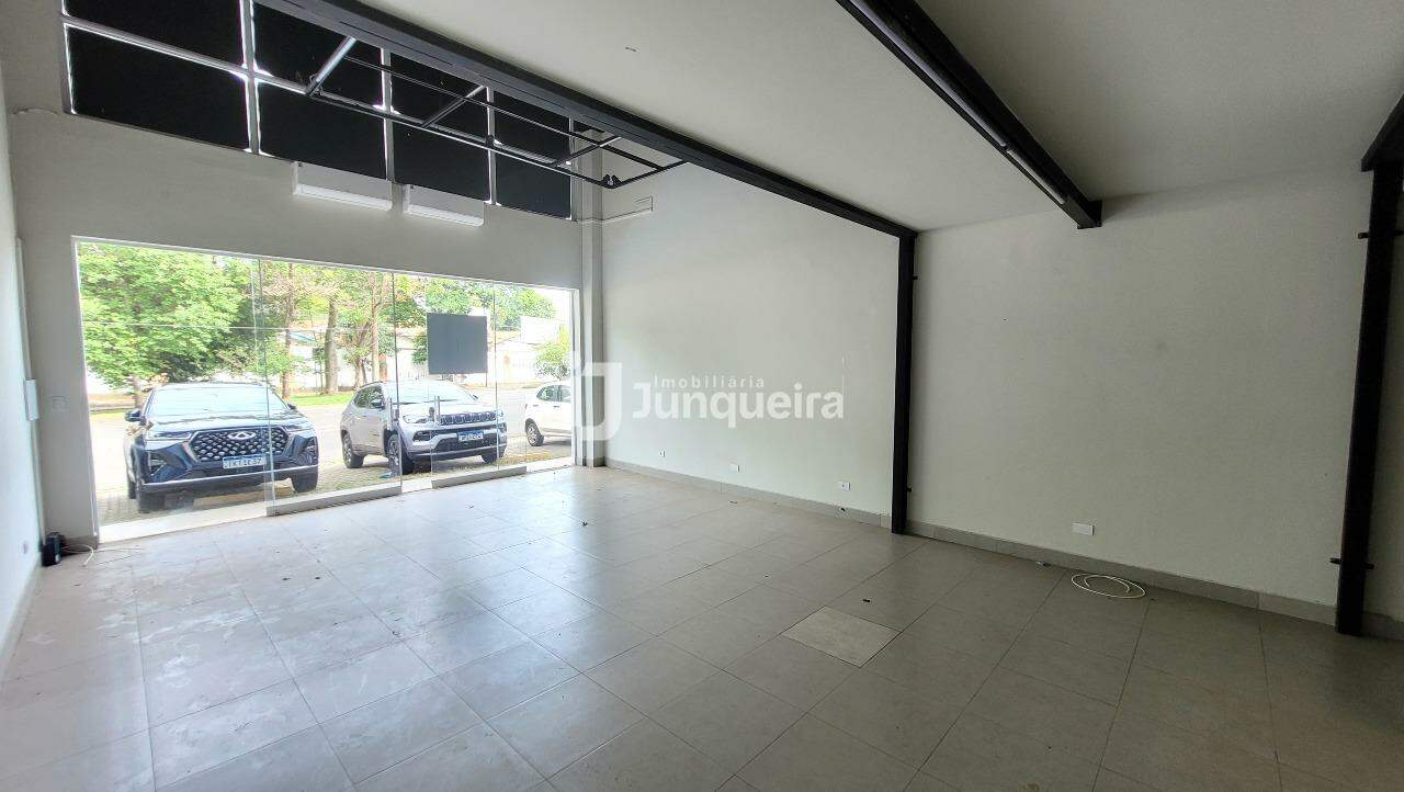 Salão para alugar, 2 vagas, no bairro São Dimas em Piracicaba - SP