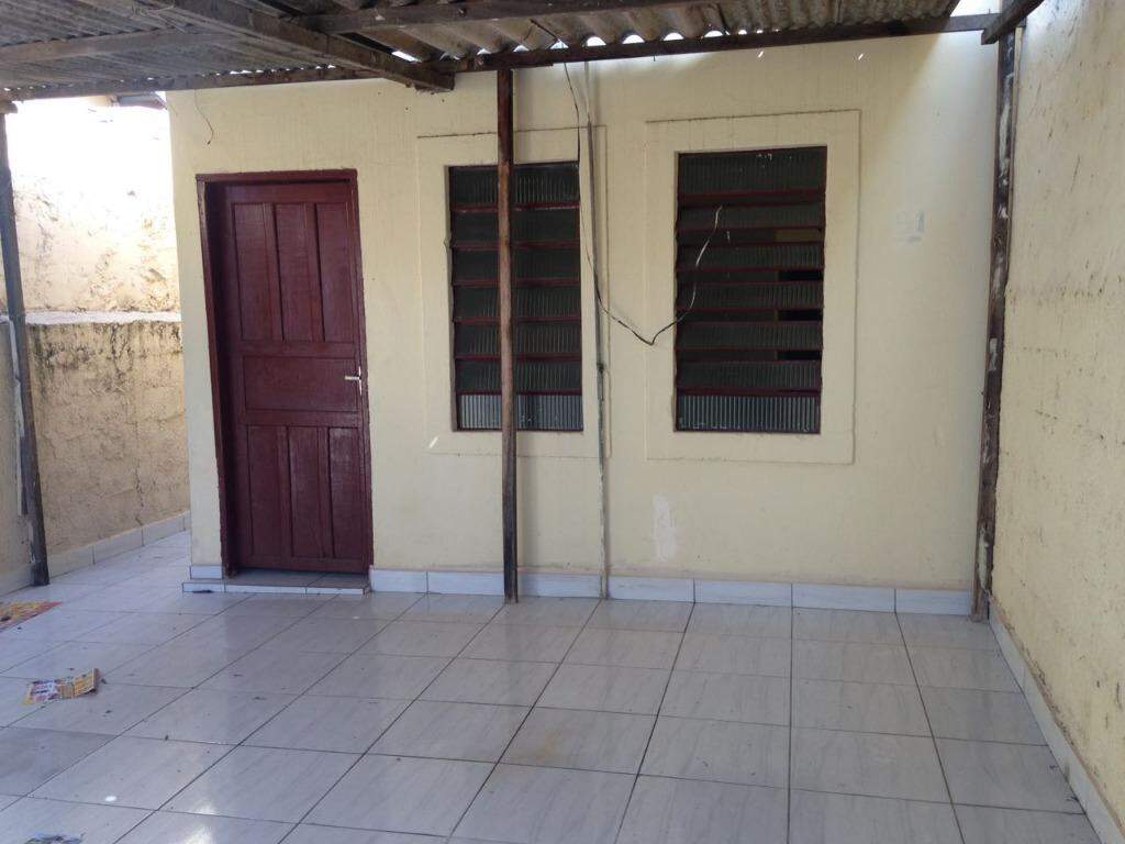 Casa para alugar, 1 quarto, 1 vaga, no bairro Jardim Castor em Piracicaba - SP