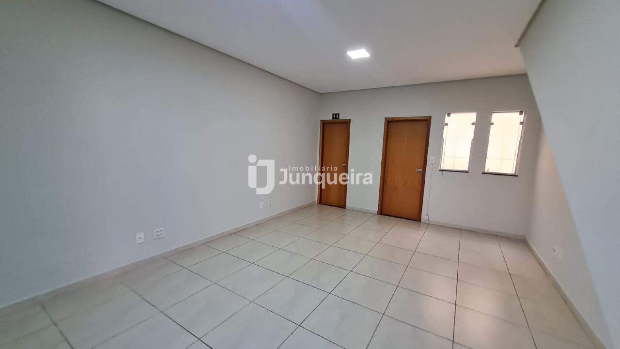 Sala Comercial para alugar, no bairro Alto em Piracicaba - SP