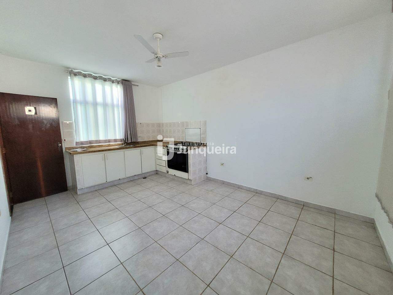 Casa para alugar, 4 vagas, no bairro Centro em Piracicaba - SP