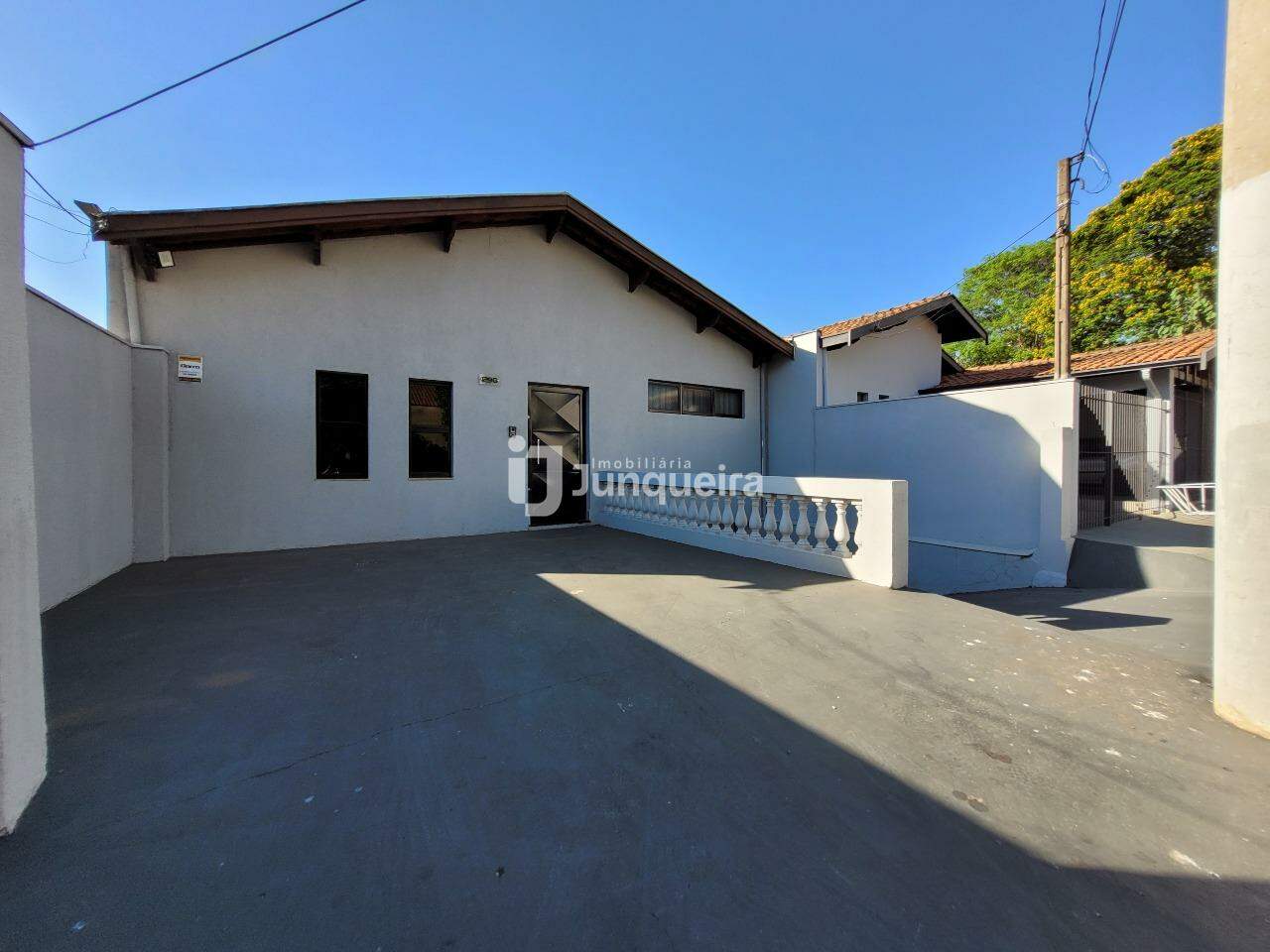 Casa para alugar, 4 vagas, no bairro Centro em Piracicaba - SP