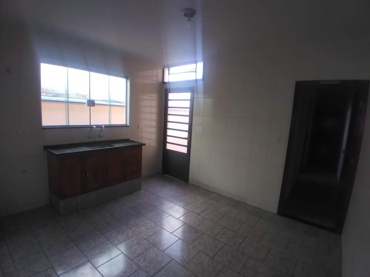 Casa para alugar, 2 quartos, 2 vagas, no bairro Algodoal em Piracicaba - SP