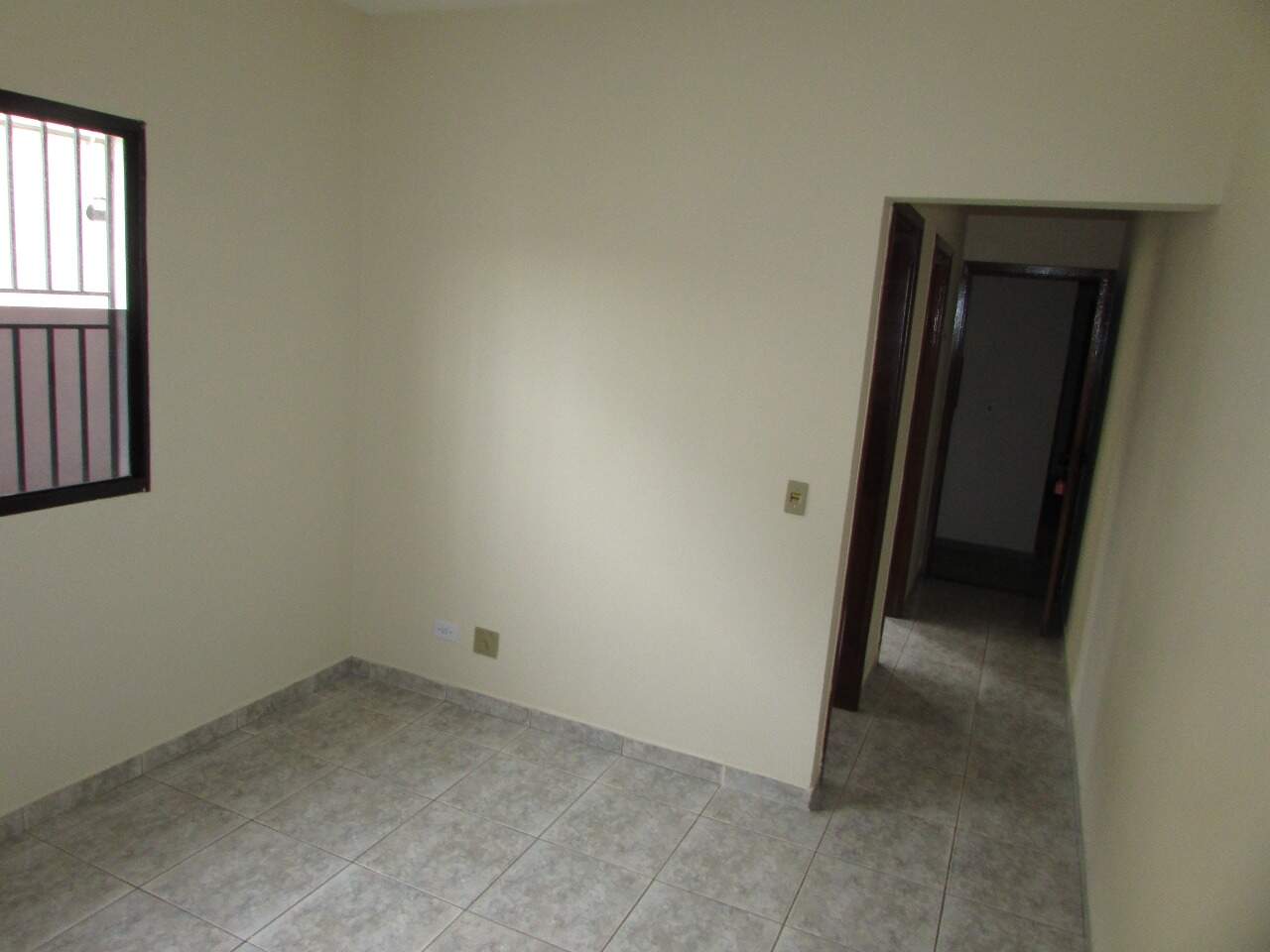 Apartamento para alugar no Lisboa, 1 quarto, 1 vaga, no bairro Higienópolis em Piracicaba - SP