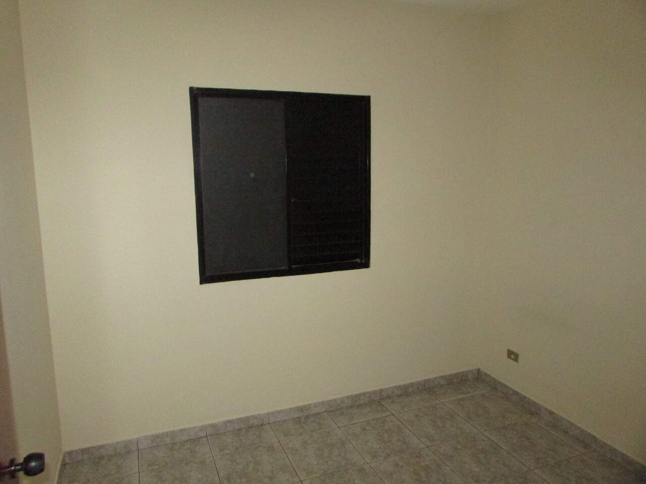 Apartamento para alugar no Lisboa, 1 quarto, 1 vaga, no bairro Higienópolis em Piracicaba - SP