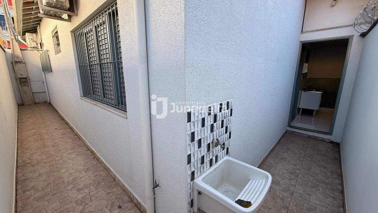Casa para alugar, no bairro Centro em Piracicaba - SP