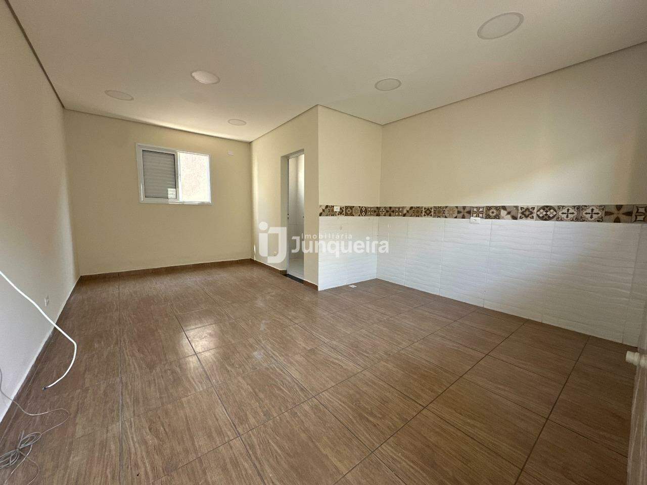 Sala Comercial para alugar, 1 quarto, no bairro Centro em Piracicaba - SP
