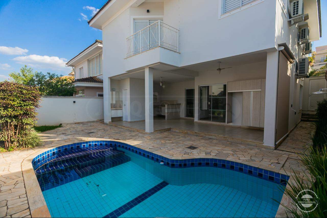 Casa em Condomínio para alugar no Terras de Piracicaba III , 4 quartos, sendo 2 suítes, 2 vagas, no bairro Terras de Piracicaba em Piracicaba - SP