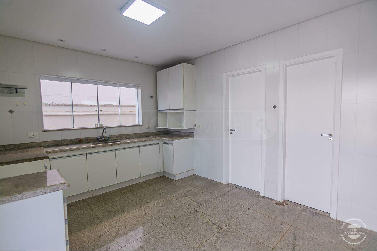 Casa em Condomínio para alugar no Terras de Piracicaba III , 4 quartos, sendo 2 suítes, 2 vagas, no bairro Terras de Piracicaba em Piracicaba - SP