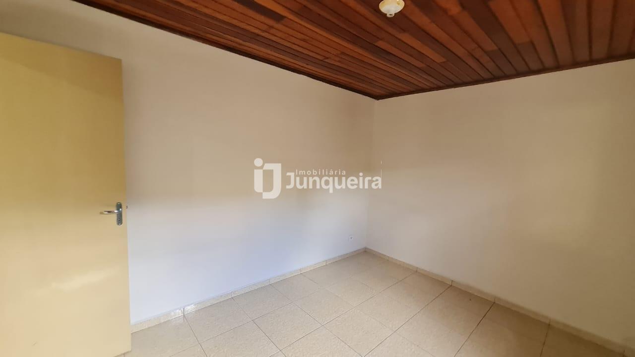 Casa para alugar, 1 quarto, no bairro Vila Rezende em Piracicaba - SP