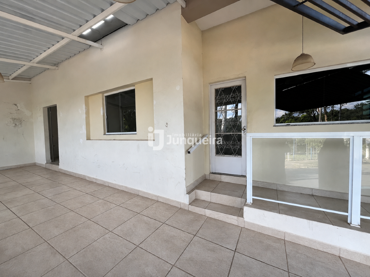 Casa para alugar, 3 quartos, 2 vagas, no bairro Jardim Brasília em Piracicaba - SP