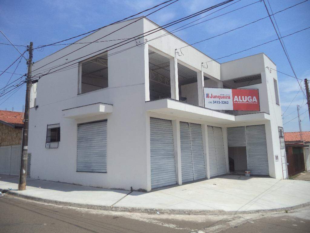 Salão para alugar, 3 vagas, no bairro Santa Terezinha em Piracicaba - SP
