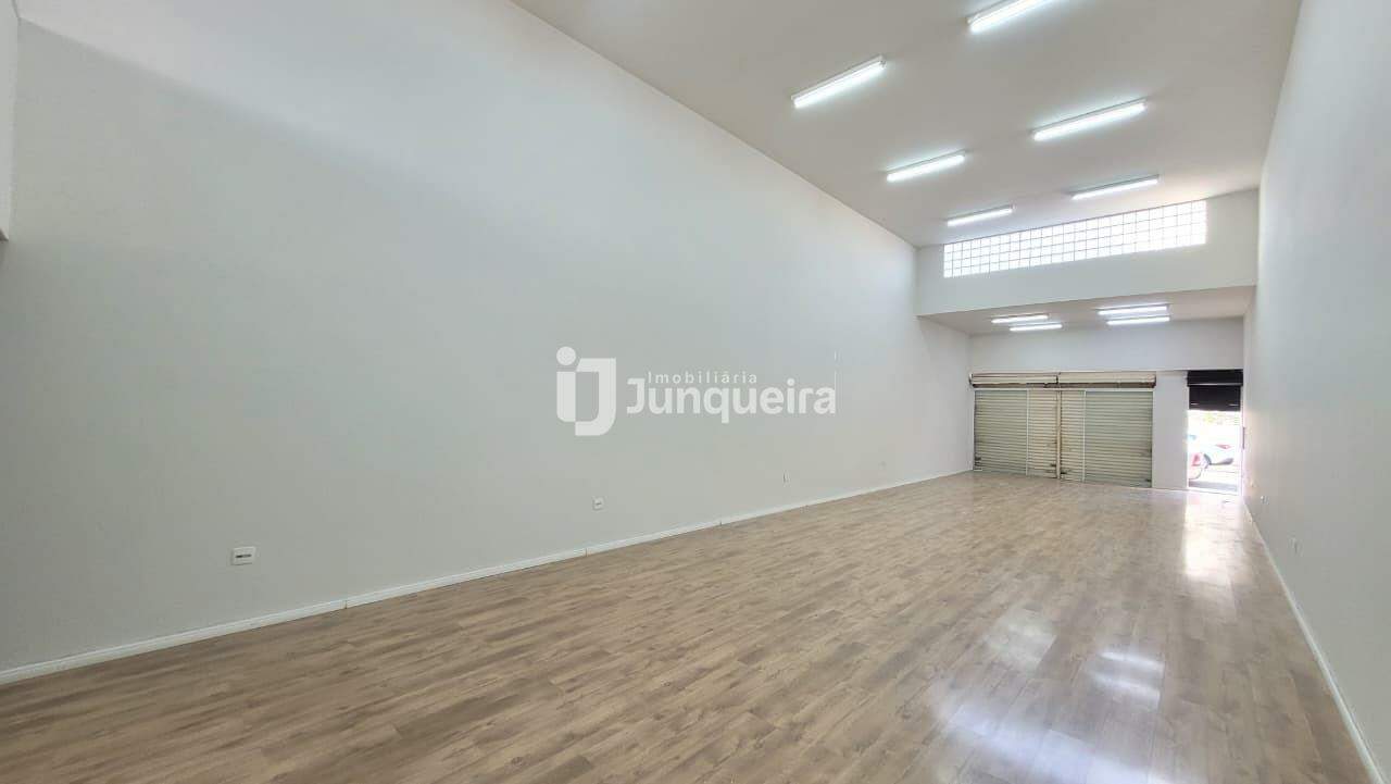 Salão para alugar, no bairro Centro em Piracicaba - SP