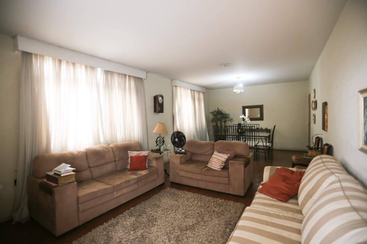 Apartamento à venda no Maria G. Orsini, 3 quartos, sendo 1 suíte, 1 vaga, no bairro Centro em Piracicaba - SP