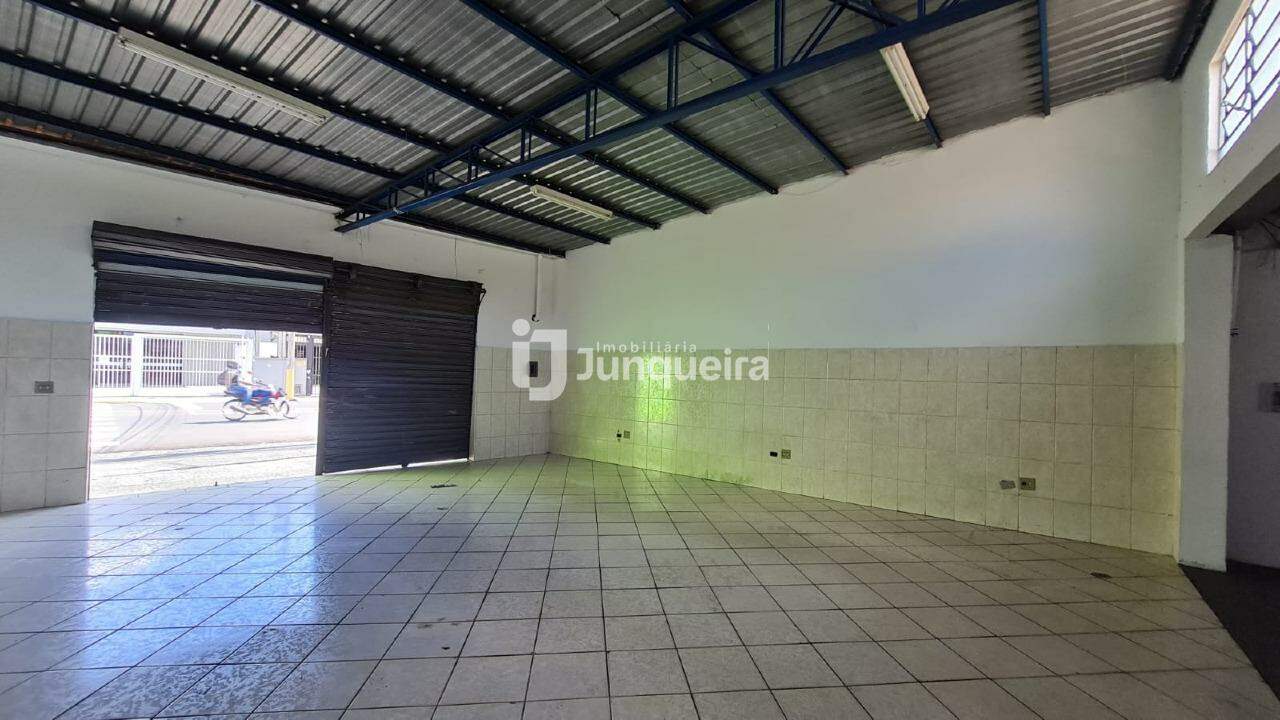 Foto 4 de Salão para aluguel, 2 vagas, Paulicéia - Piracicaba/SP