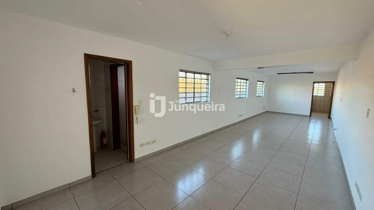 Casa Comercial para alugar, 1 quarto, no bairro Santa Terezinha em Piracicaba - SP