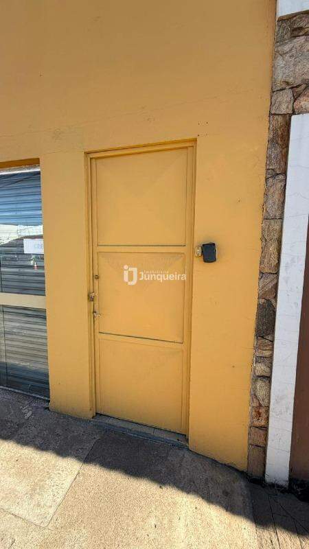 Casa Comercial para alugar, 1 quarto, no bairro Santa Terezinha em Piracicaba - SP