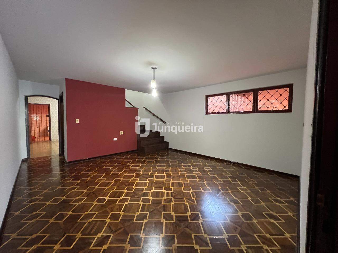 Casa para alugar, 3 quartos, sendo 1 suíte, 2 vagas, no bairro Paulista em Piracicaba - SP