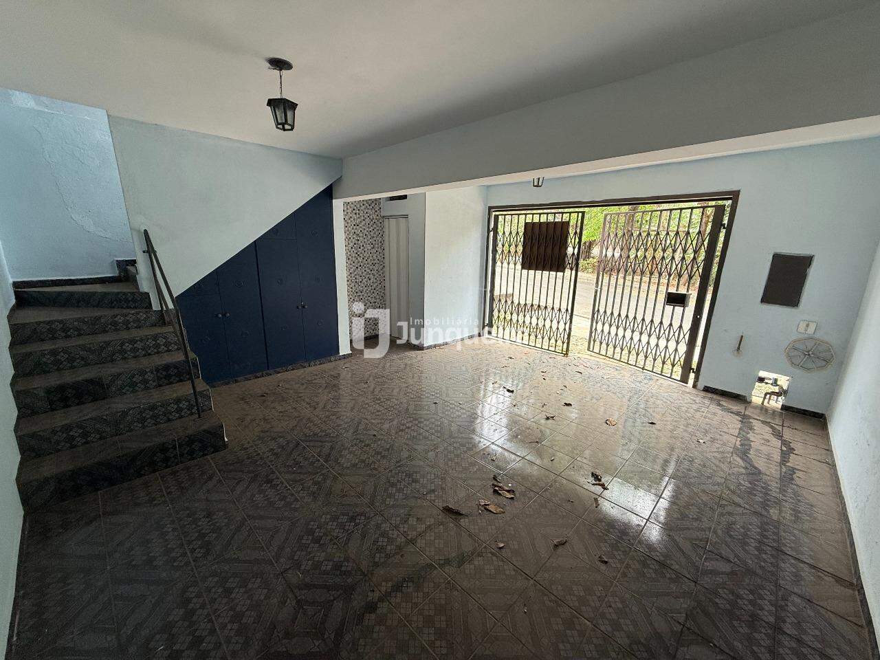 Casa para alugar, 2 quartos, 2 vagas, no bairro Estância Lago Azul (Ártemis) em Piracicaba - SP