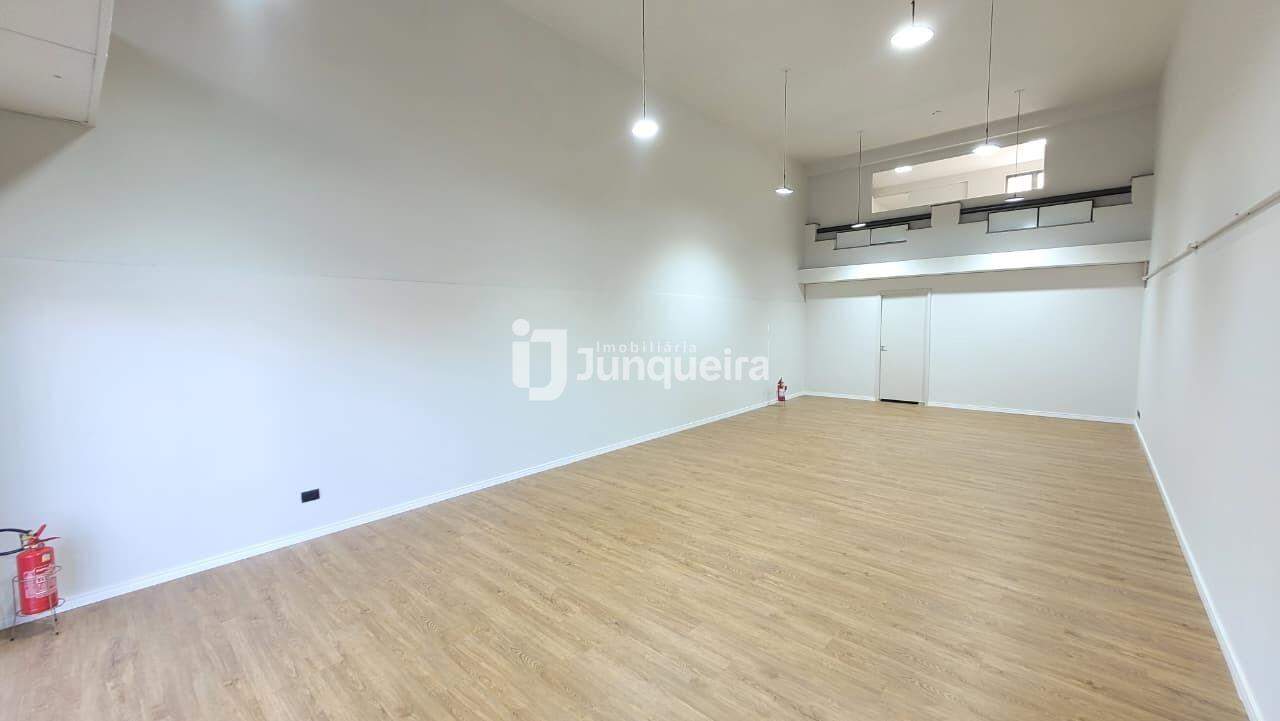 Salão para alugar, 2 vagas, no bairro Jardim Elite em Piracicaba - SP