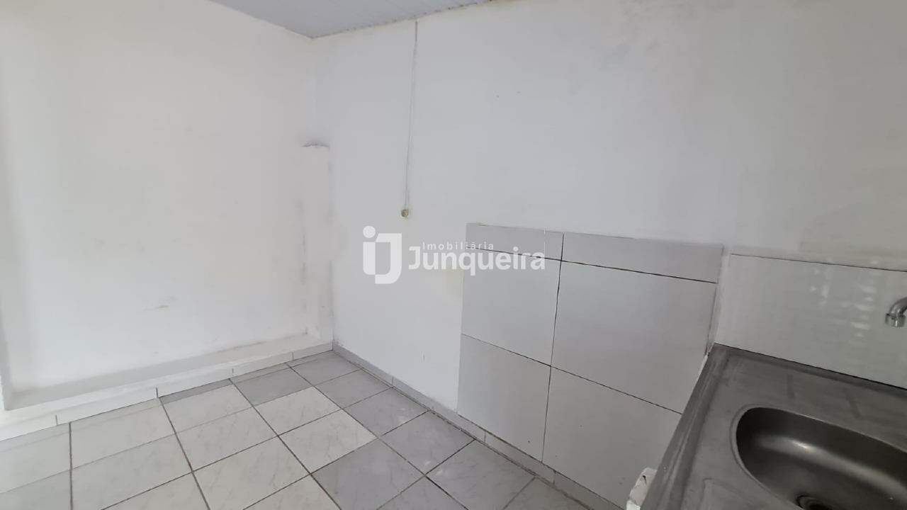 Casa para alugar, 1 quarto, no bairro Alto em Piracicaba - SP