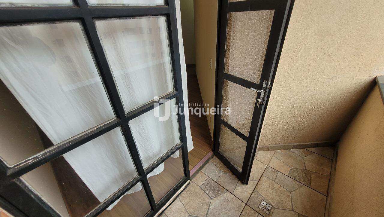 Apartamento para alugar no Parque dos Pássaros, 2 quartos, 1 vaga, no bairro Terras do Engenho em Piracicaba - SP