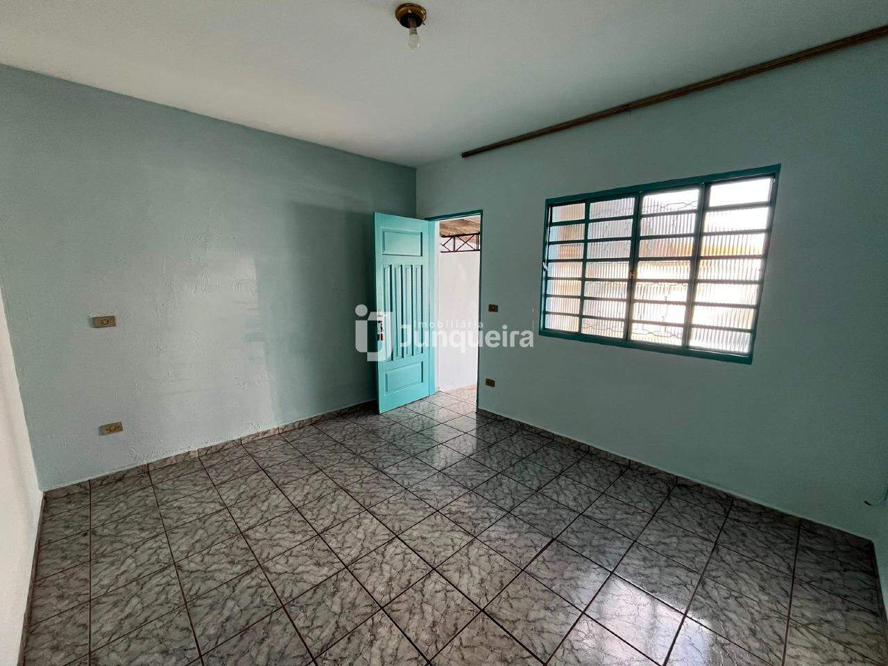 Casa para alugar, 2 quartos, 1 vaga, no bairro Jardim Califórnia em Piracicaba - SP