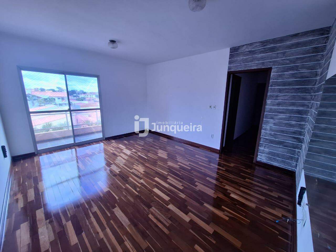 Apartamento para alugar no Edifício Dom Bosco, 3 quartos, sendo 1 suíte, 1 vaga, no bairro Loteamento Santa Maria em Rio das Pedras - SP