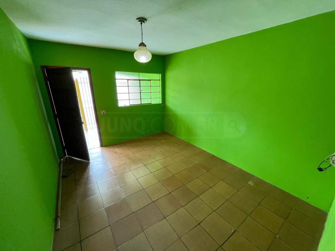 Casa para alugar, 2 quartos, no bairro Jardim Bom Jesus II em Rio das Pedras - SP