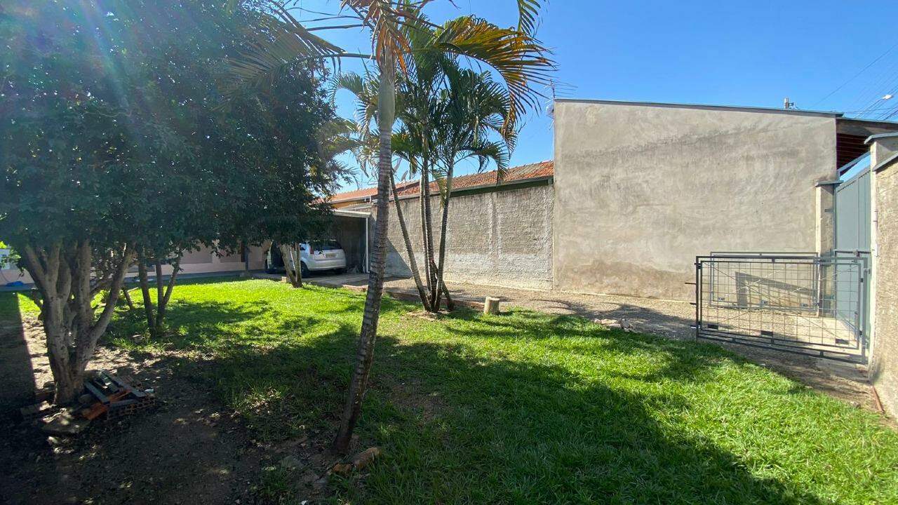 Casa para alugar, 1 quarto, sendo 1 suíte, 1 vaga, no bairro Parque Orlanda I em Piracicaba - SP