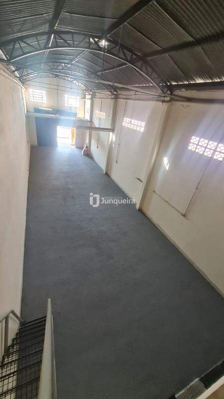 Galpão para alugar, 2 vagas, no bairro Jardim Taiguara em Piracicaba - SP