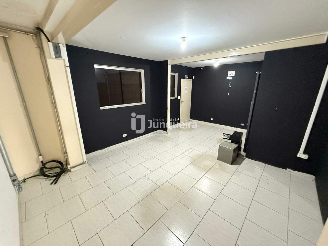 Salão para alugar, 3 vagas, no bairro Alto em Piracicaba - SP