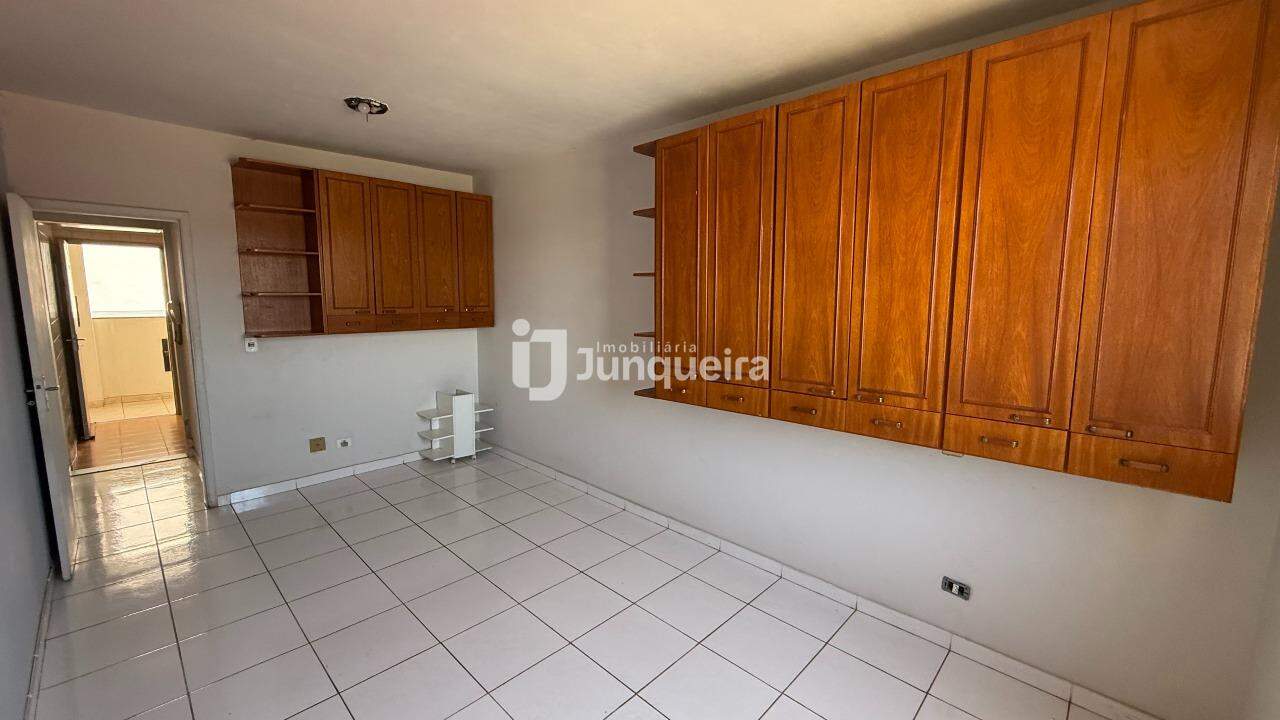 Apartamento para alugar no Parque dos Pinheiros, 1 quarto, 1 vaga, no bairro Vila Monteiro em Piracicaba - SP