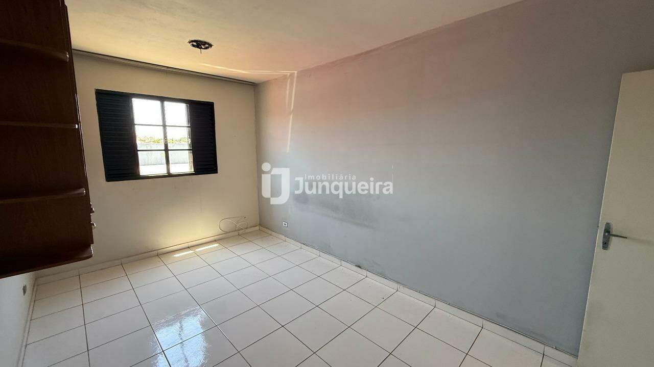 Apartamento para alugar no Parque dos Pinheiros, 1 quarto, 1 vaga, no bairro Vila Monteiro em Piracicaba - SP