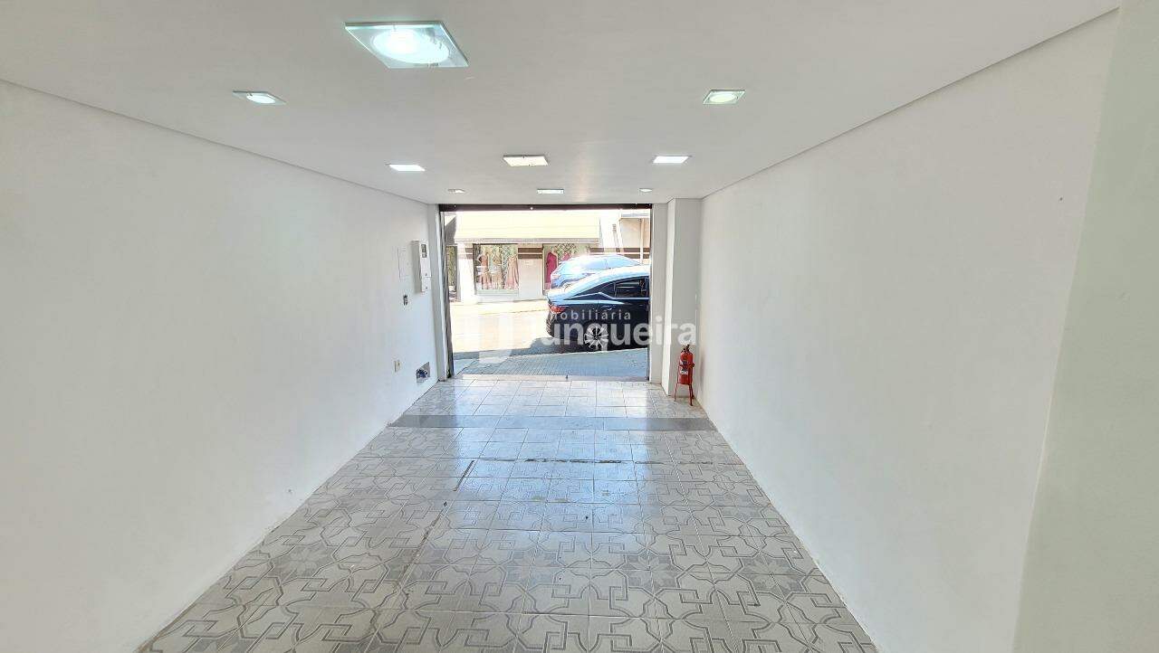 Salão para alugar, no bairro Centro em Piracicaba - SP