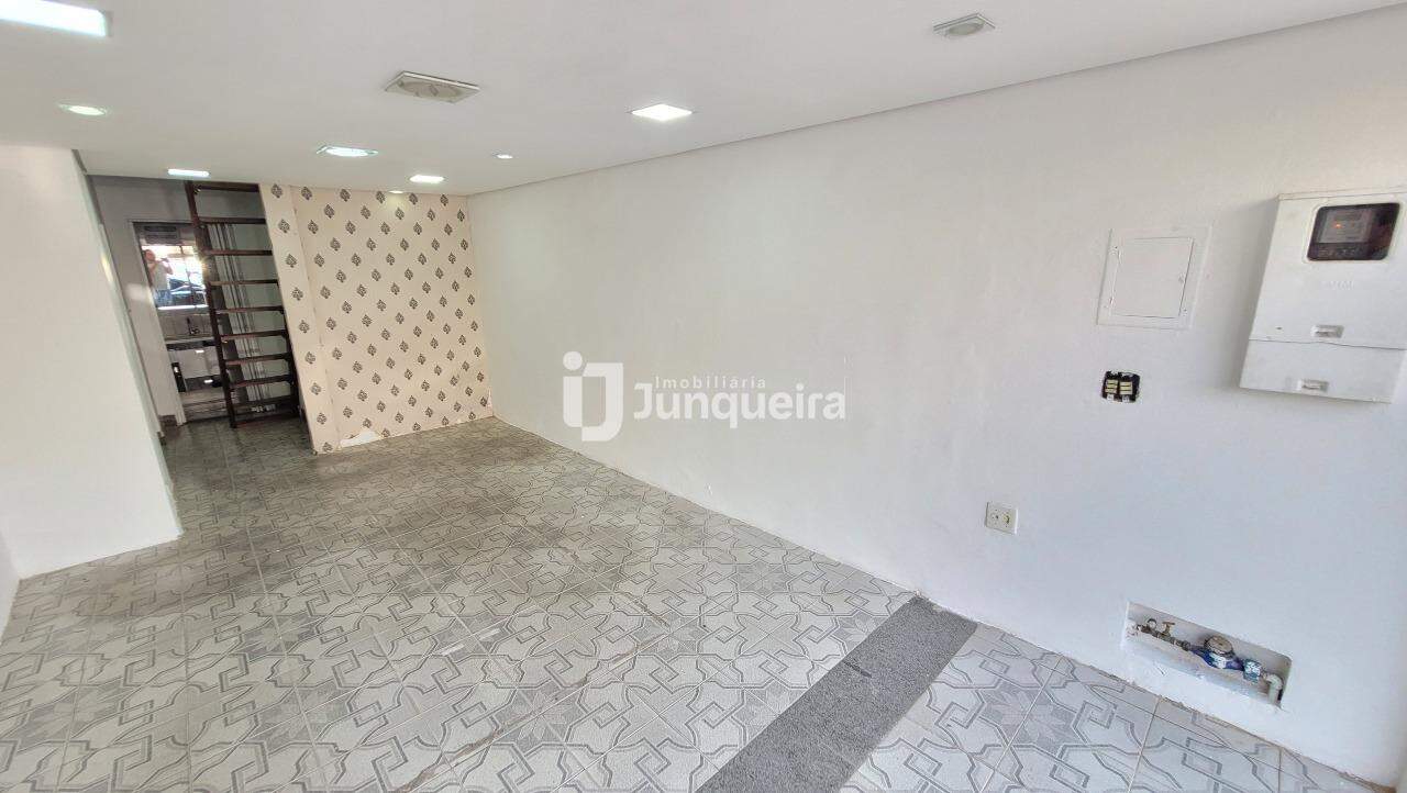 Salão para alugar, no bairro Centro em Piracicaba - SP