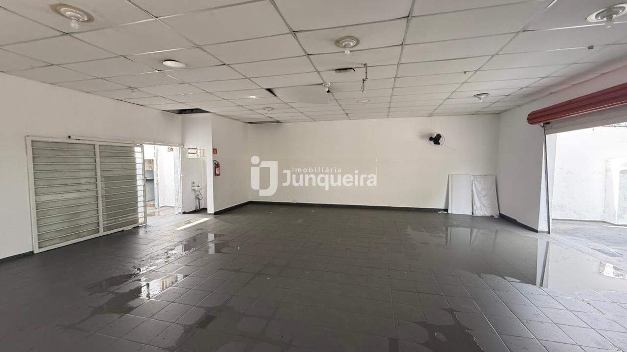 Salão para alugar, no bairro Santa Terezinha em Piracicaba - SP