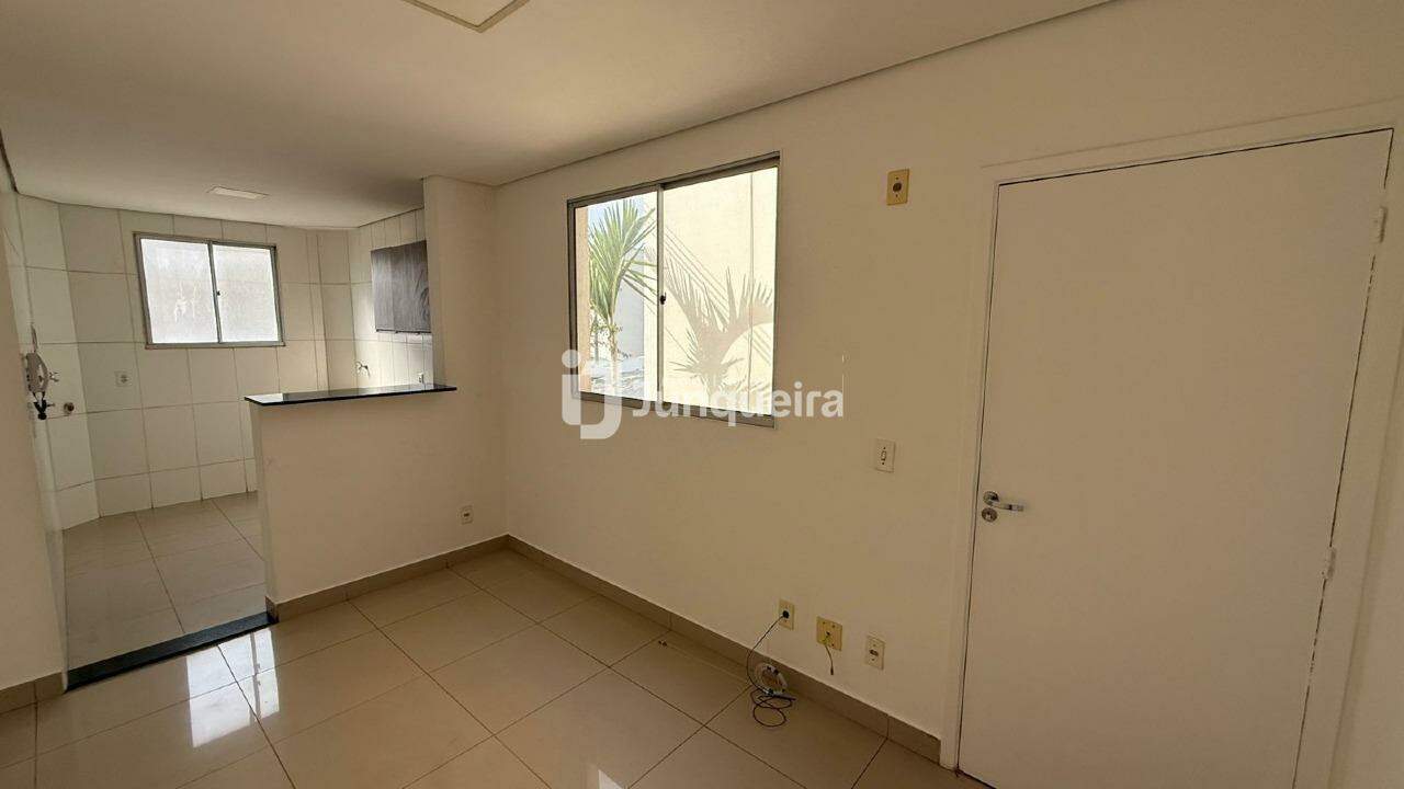 Apartamento para alugar no Clube Parque Paradiso, 2 quartos, no bairro Santa Terezinha em Piracicaba - SP