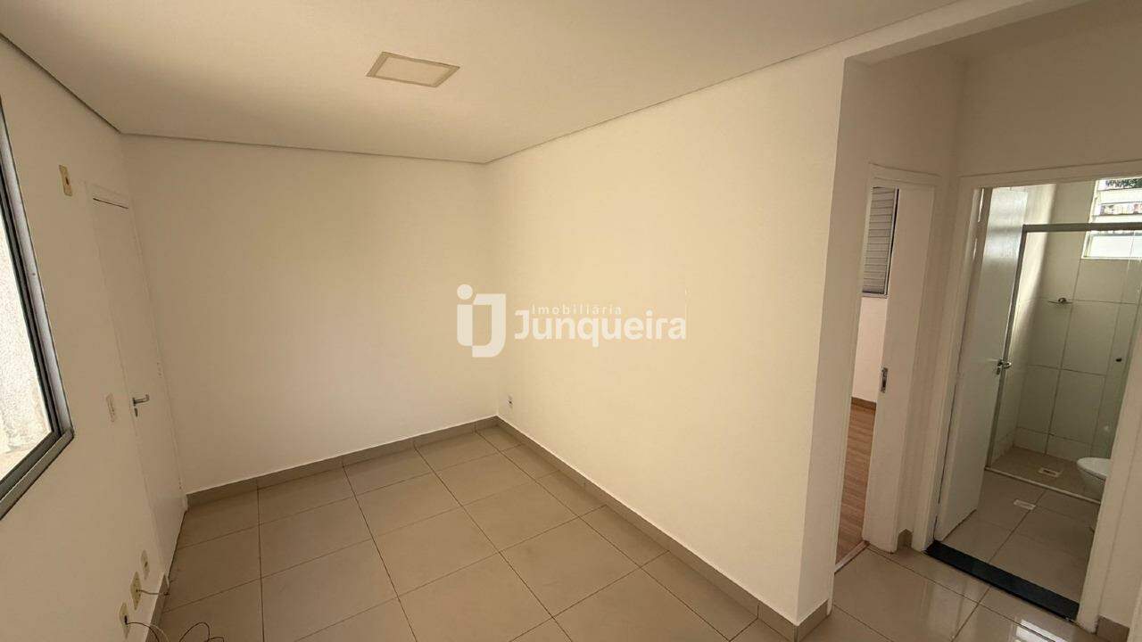 Apartamento para alugar no Clube Parque Paradiso, 2 quartos, no bairro Santa Terezinha em Piracicaba - SP