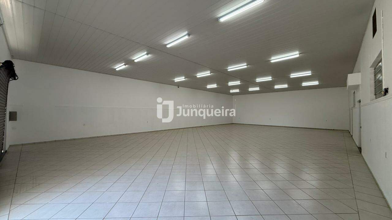 Foto 2 de Salão para aluguel, 4 vagas, Vila Industrial - Piracicaba/SP