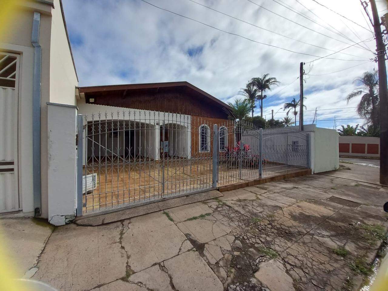 Casa para alugar, 3 quartos, 2 vagas, no bairro Jardim São Cristóvão II em Rio das Pedras - SP