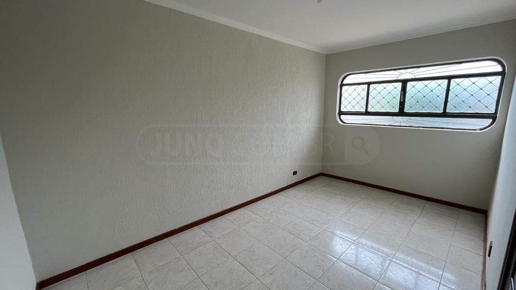 Casa para alugar, 2 quartos, 1 vaga, no bairro Nhô Quim em Piracicaba - SP