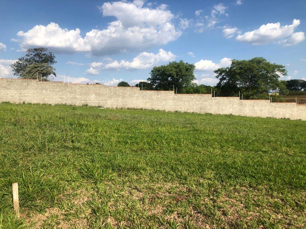 Terreno em Condomínio à venda no Moinho Vermelho, no bairro Água Seca em Piracicaba - SP