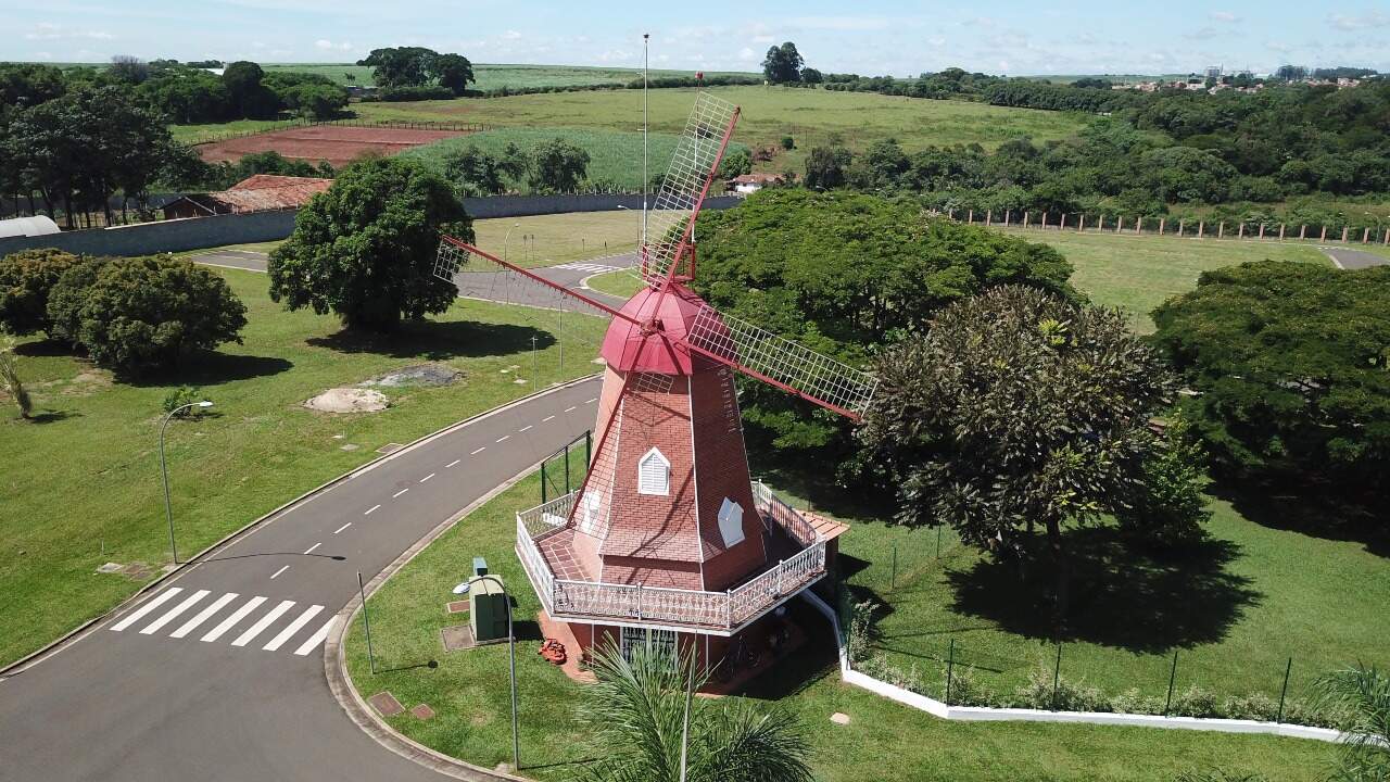 Terreno em Condomínio à venda no Moinho Vermelho, no bairro Água Seca em Piracicaba - SP
