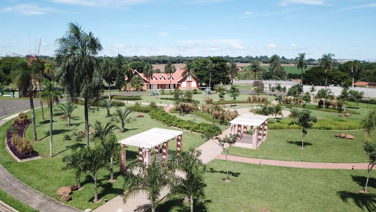 Terreno em Condomínio à venda no Moinho Vermelho, no bairro Água Seca em Piracicaba - SP