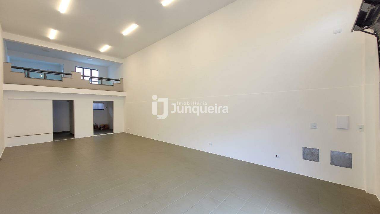 Salão para alugar, 2 vagas, no bairro Higienópolis em Piracicaba - SP