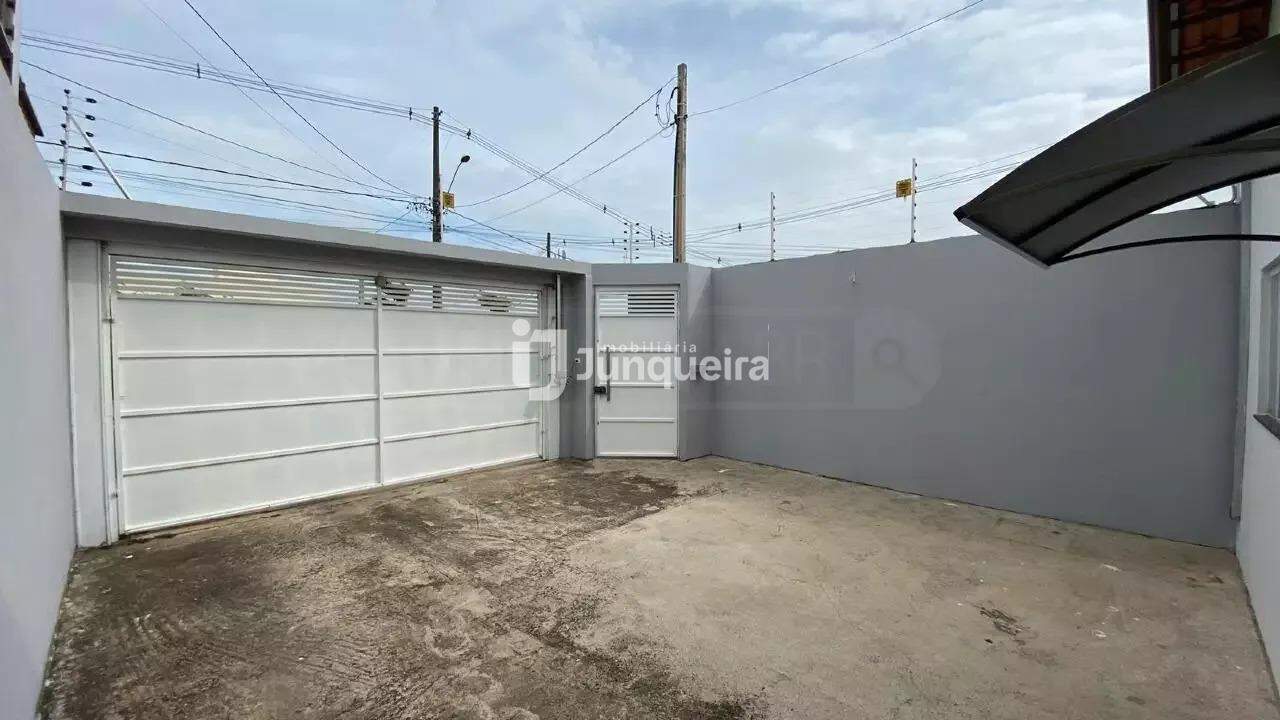 Casa para alugar, 2 quartos, 2 vagas, no bairro Jardim dos Manacás em Piracicaba - SP