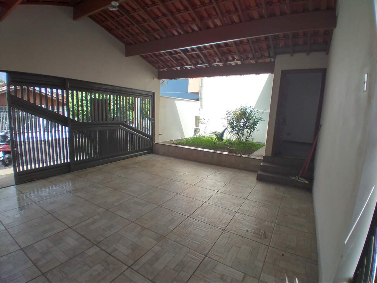 Casa para alugar, 2 quartos, sendo 1 suíte, 2 vagas, no bairro Jardim São Luiz em Piracicaba - SP